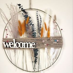 Welcome wreath